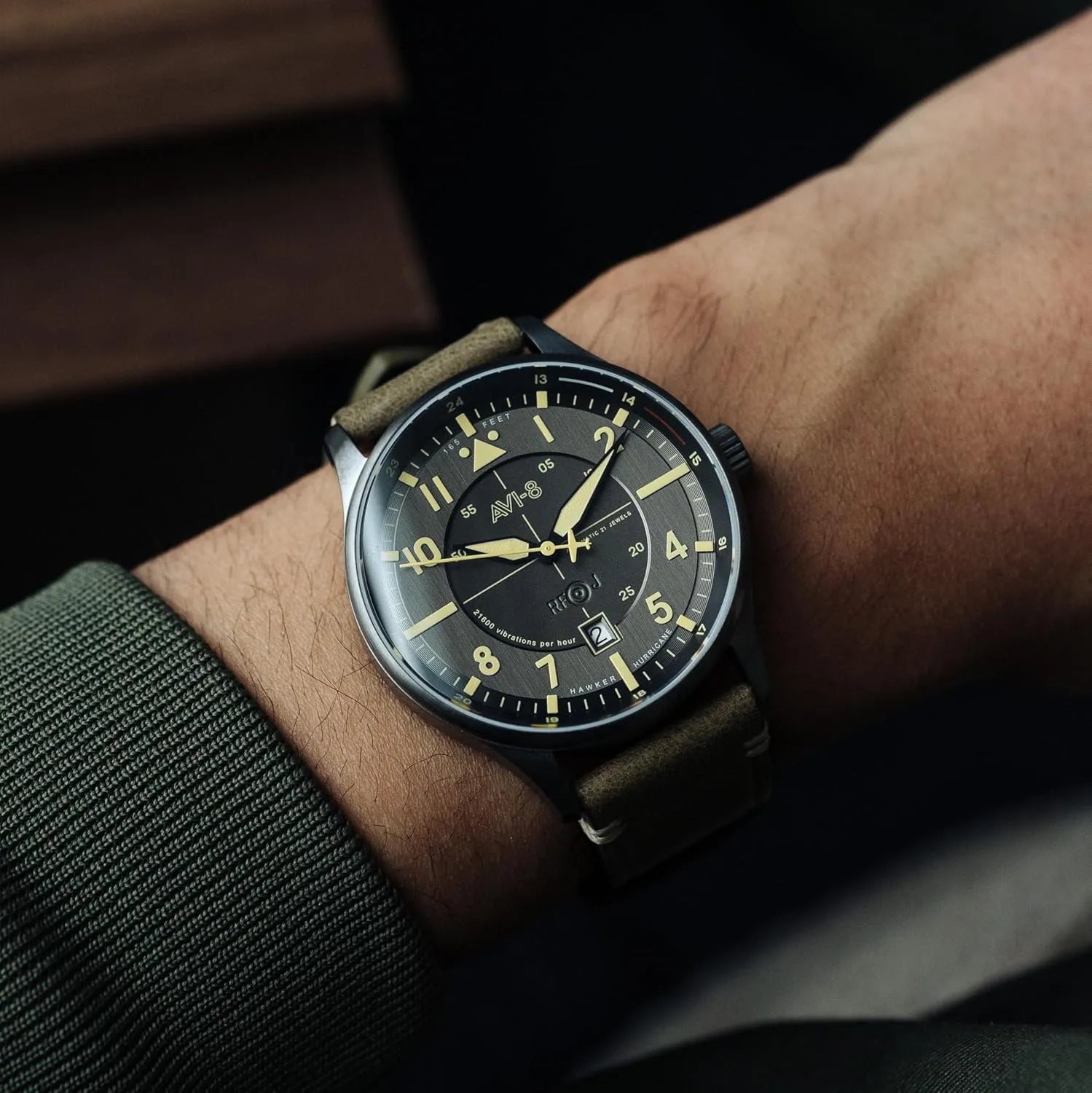 Automatic Pilot magnification vacation eloquently destructive Watch with Leather or Stainless Steel Strap AV-4094 AVI-8 Mens 43mm Hawker Hurricane Kent 