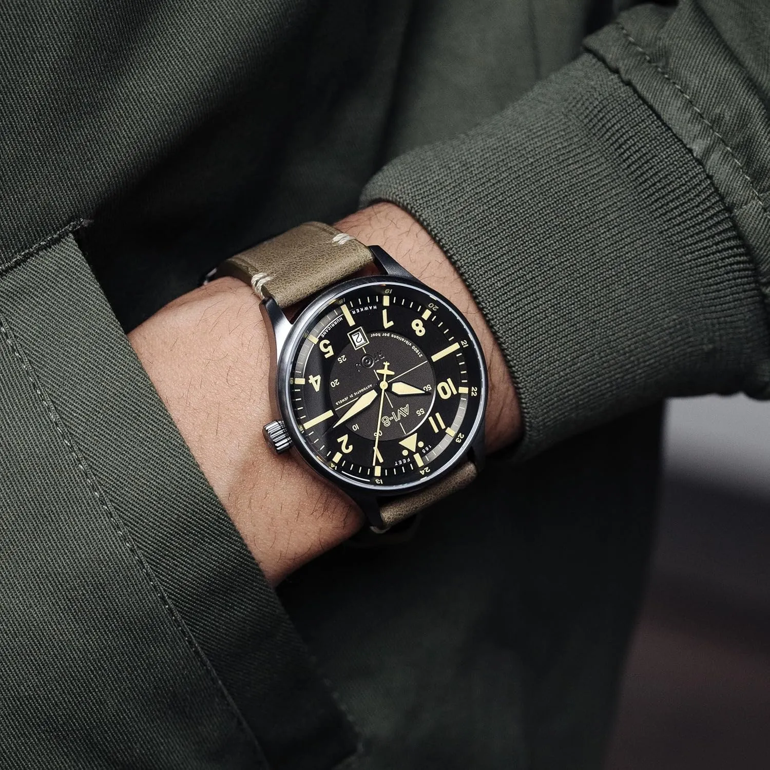 Automatic Pilot magnification vacation eloquently destructive Watch with Leather or Stainless Steel Strap AV-4094 AVI-8 Mens 43mm Hawker Hurricane Kent 