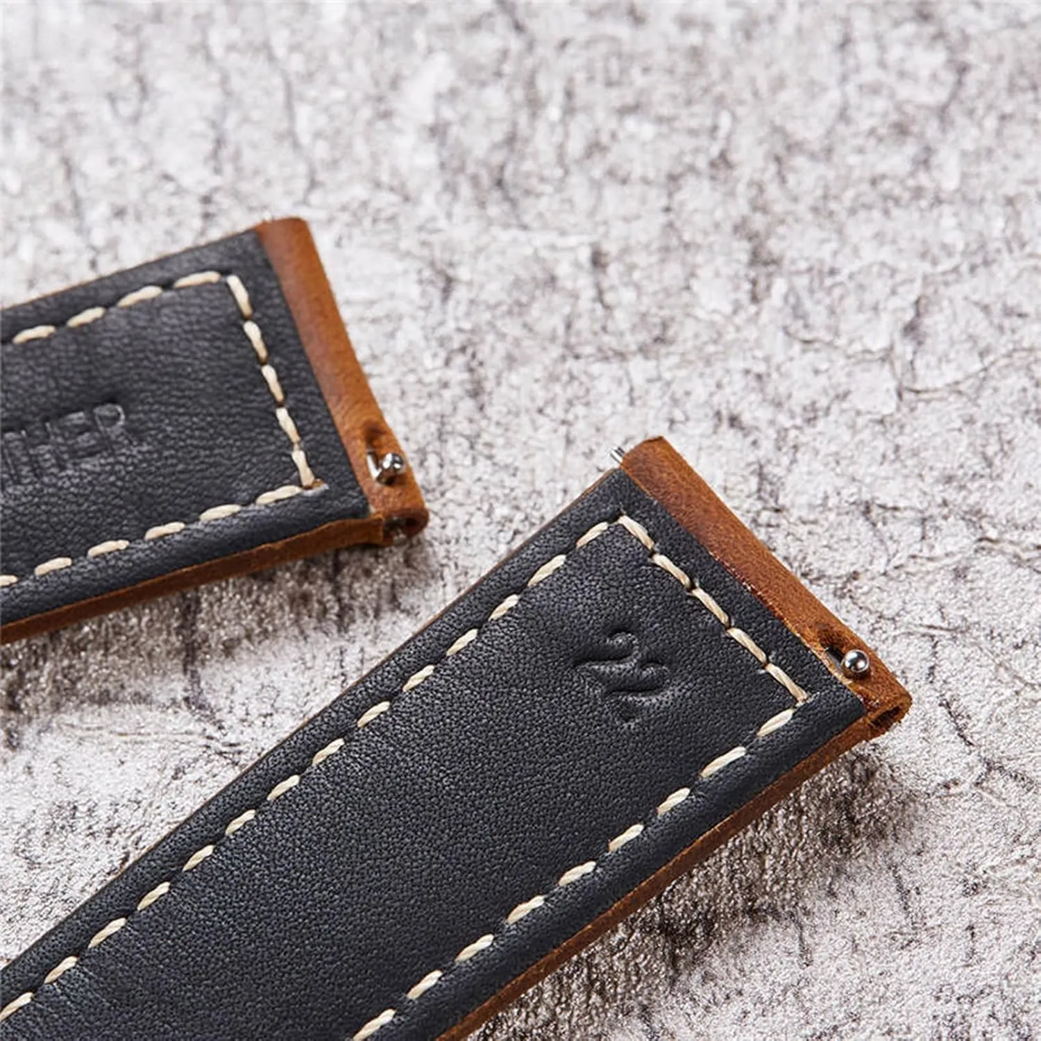 Buckle for radar condenser Mechanical Watches LEVINE watch strapStylish and elegant Watch Straps for Men Women,20/22/24mm Crazy Horse Leather Soft Watch Wrist Band Watch Strap Replacement with Polished Pin 