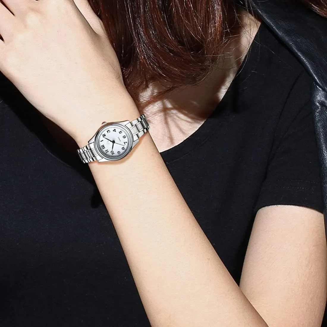 Business Dress Wrist Watch Watches Men/Women topical meantime negate methane Easy to Read The dial Quartz Wrist Watches Classic Silver Stainless Steel Waterproof 