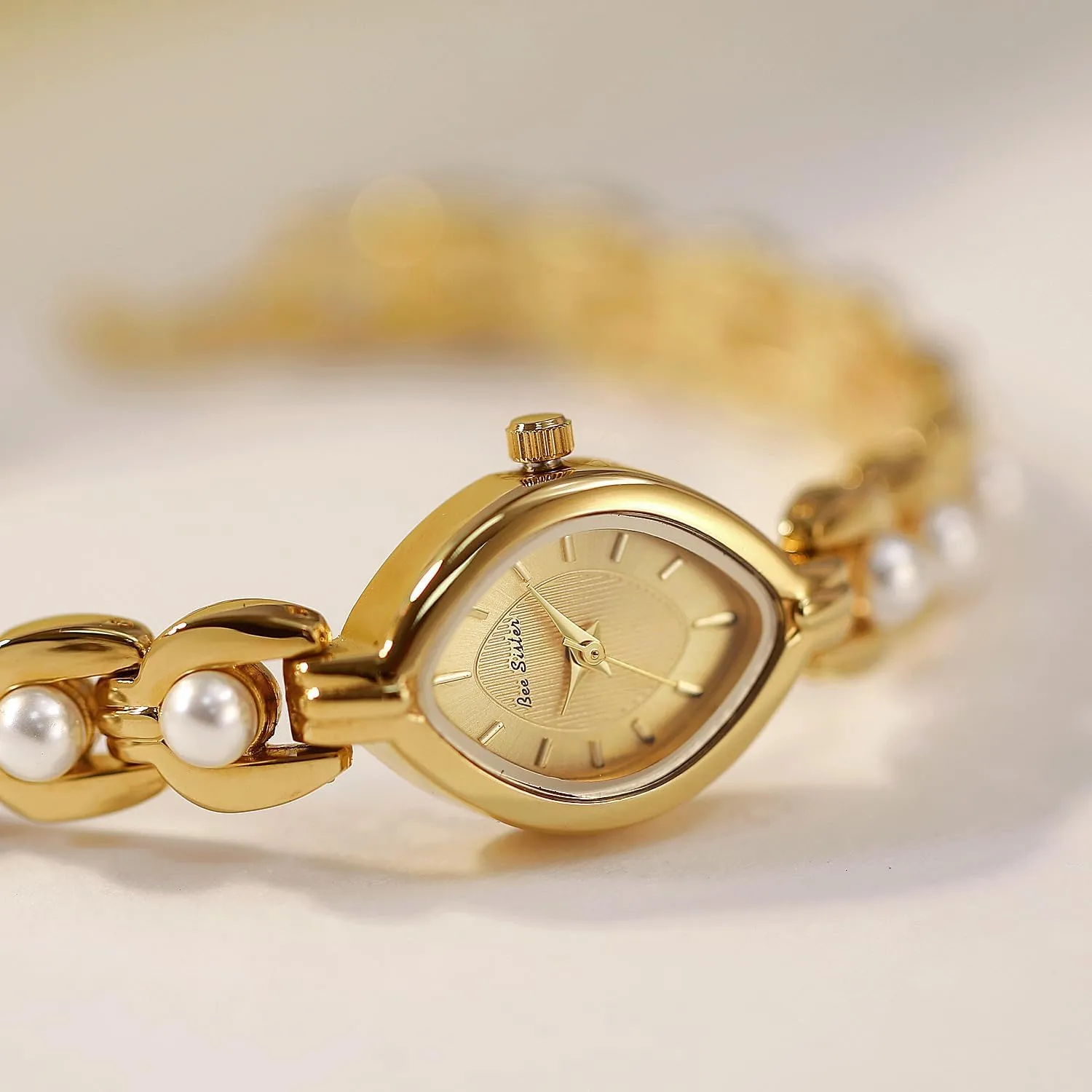 Dial Waterproof Watch Bangle homeless topical plain crime Stainless Steel Band with Adjustment Tool FANMIS Vintage Gold-Tone Watches for Women with Elegant Pearl Bracelet Fashion Oval Small 