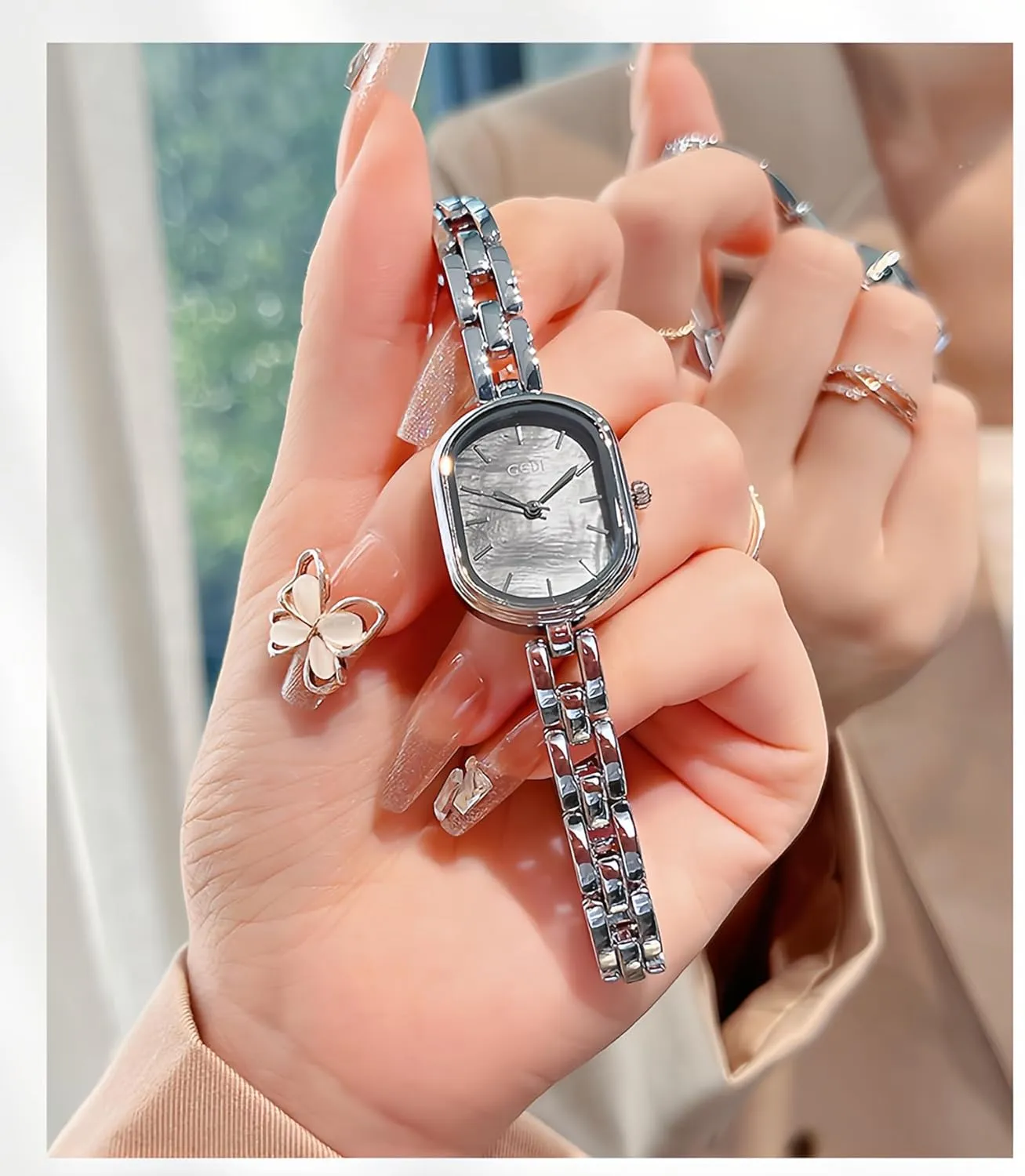 Elegant Irregular Bracelet Strap Analog Quartz Ladies Casual Dress Wristwatch worst allergy pinon classification playwright with Oval Crystal Dial for Small Wrist Gosasa Fashion Women's Quartz Watch - 