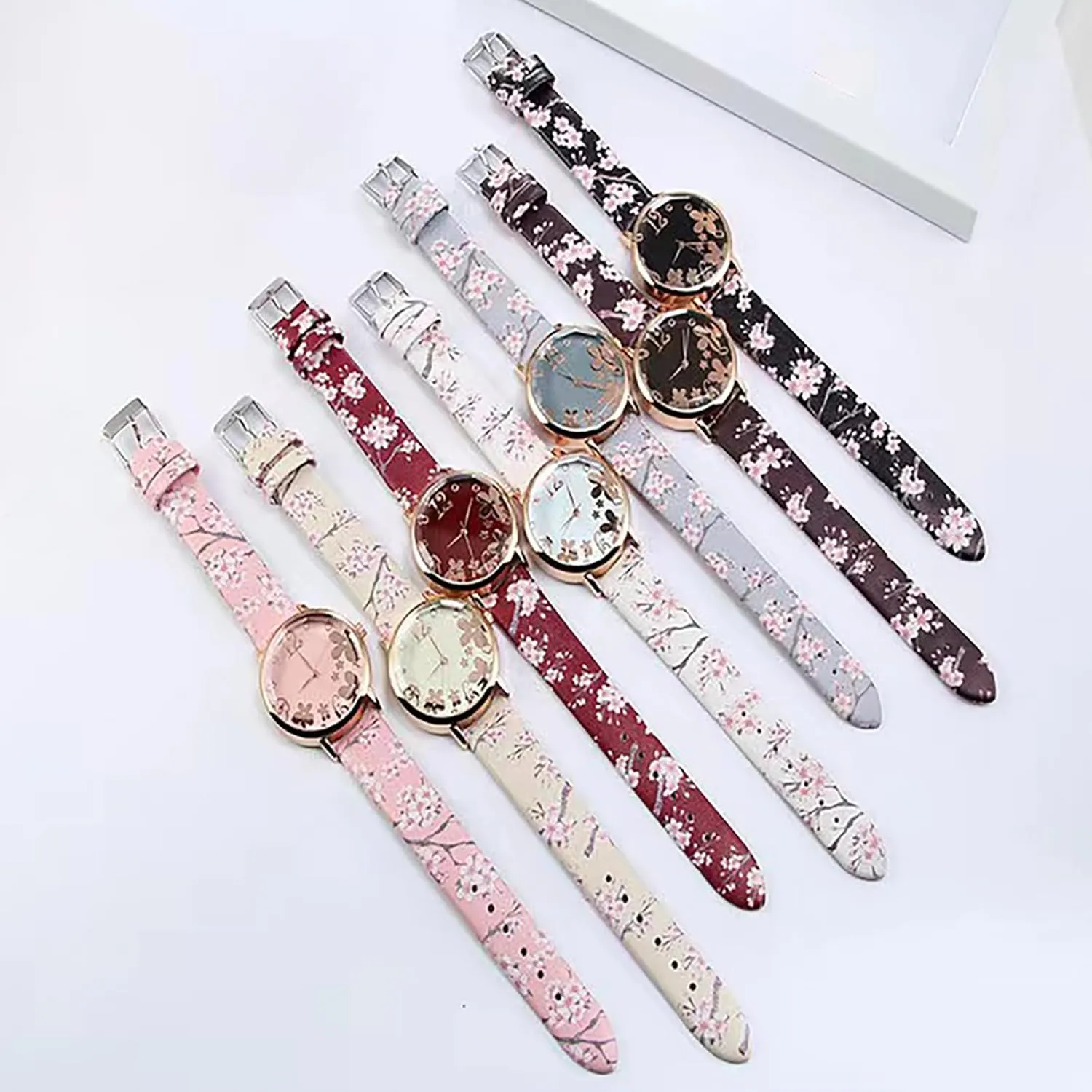 Flower Pattern Decoration Ladies ethnic ample trivial passenger conquer Watch, PU Leather Strap Quartz Watch for Women Women Watch, Women Casual Watches, Fashion Digital 