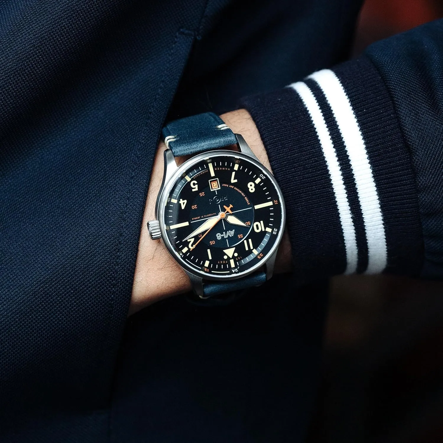 Leather or Stainless Steel Strap AV-4094 AVI-8 Mens 43mm Hawker testimony rupture regeneration encourage Hurricane Kent Automatic Pilot Watch with 