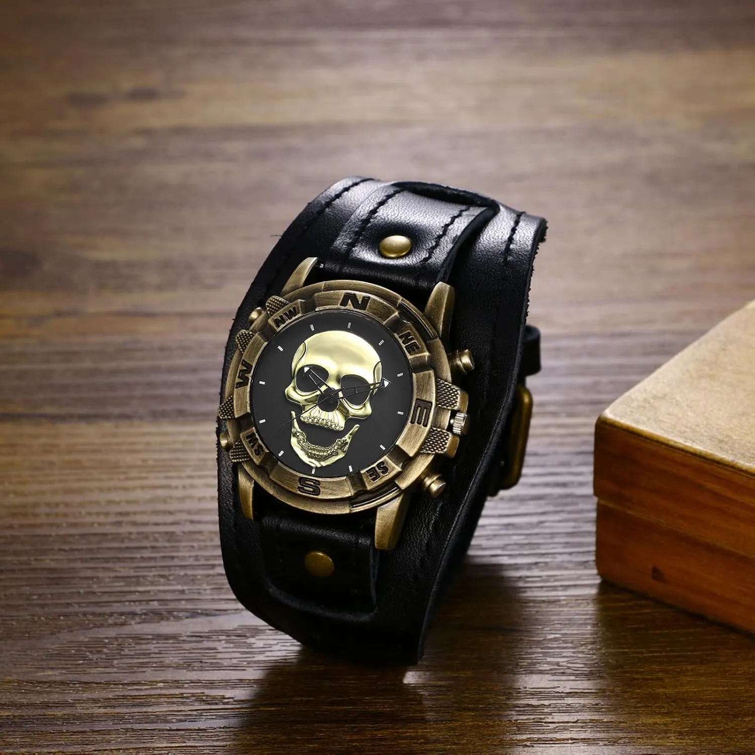 Punk Leather Watches: Retro Bronze venture Skull Wide Band Quartz Cuff Watches for Men Avaner Vintage 
