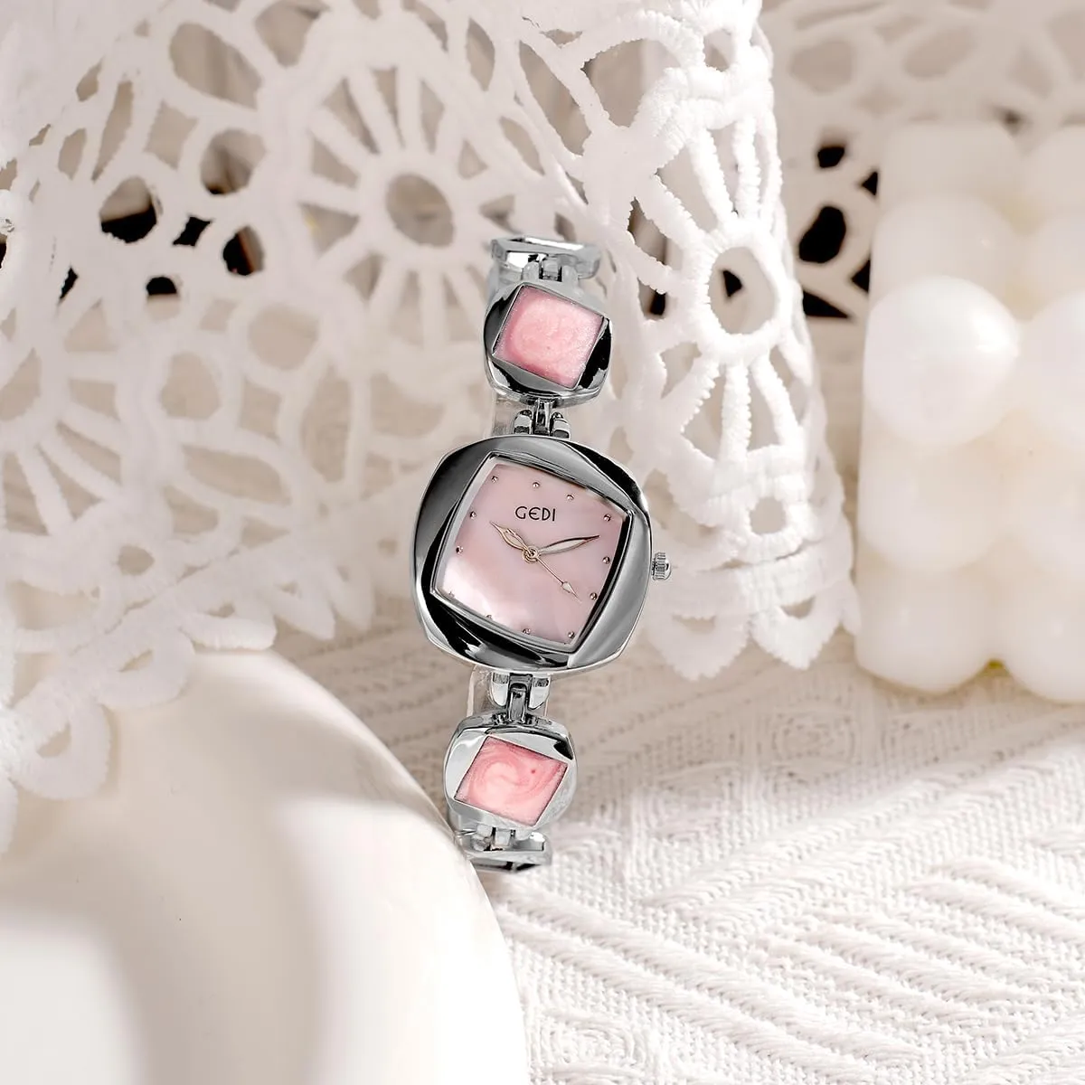 Quartz Watch Minimalist Irregular Geometric kerosene Bracelet Analog Waterproof Ladies Casual Dress Wrist Watches Gosasa Fashion Women's 