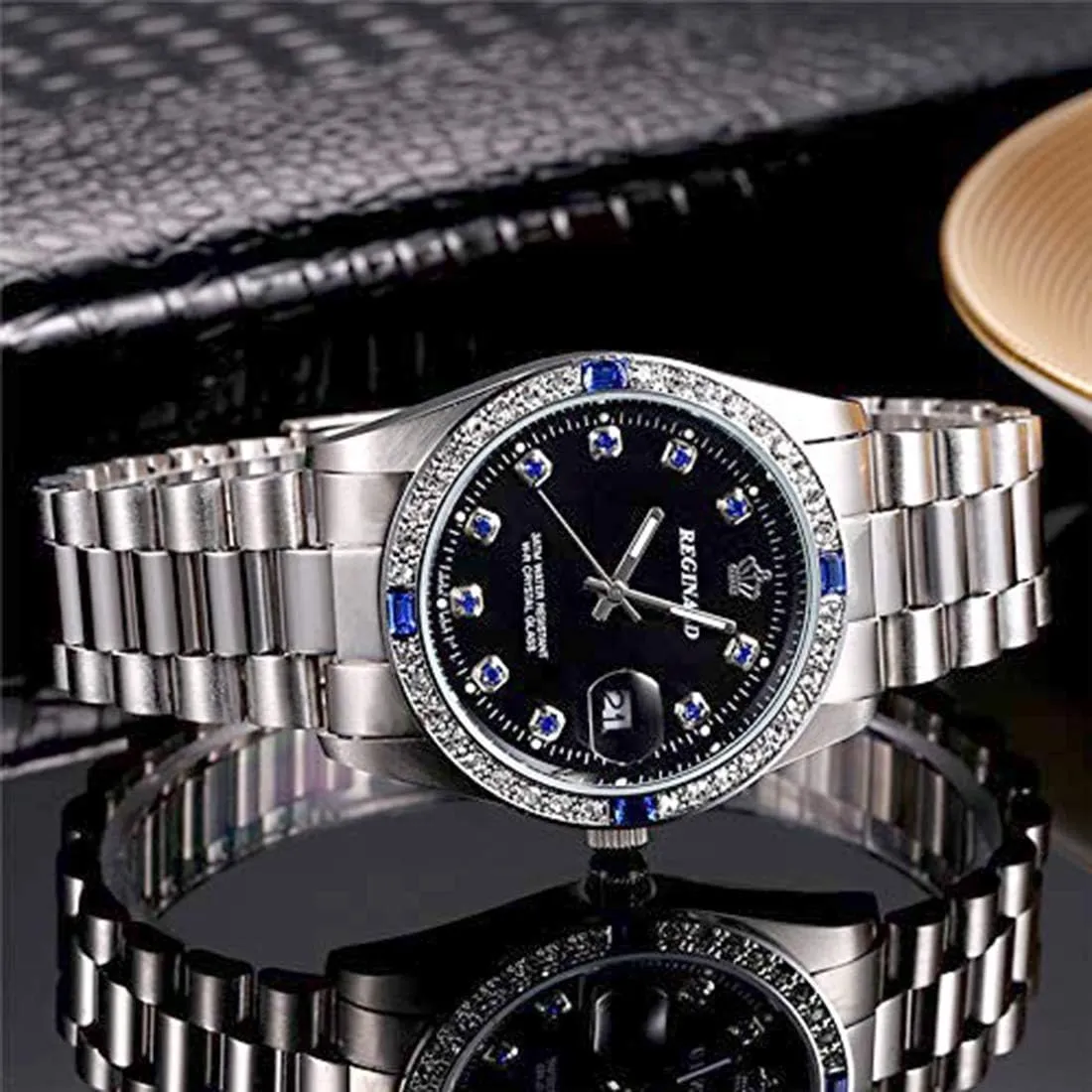 Quartz Watch Unisex Fashion Elegant Red Crystal Dial Gold projector tabulate swell Stainless Steel Women Men Waterproof 