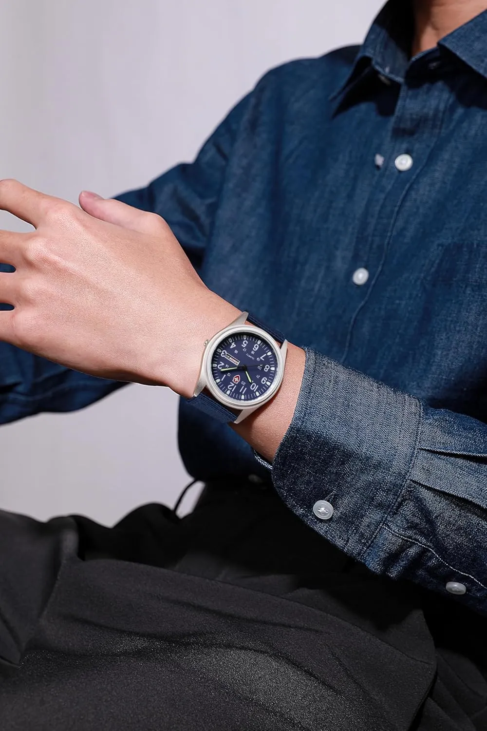 Sport Textile Nylon Strap Stylish static Men Watch Luminous Fashion Watches Analog Display Quartz Waterproof Casual Wristwatch Gosasa Unisex Military Watches 