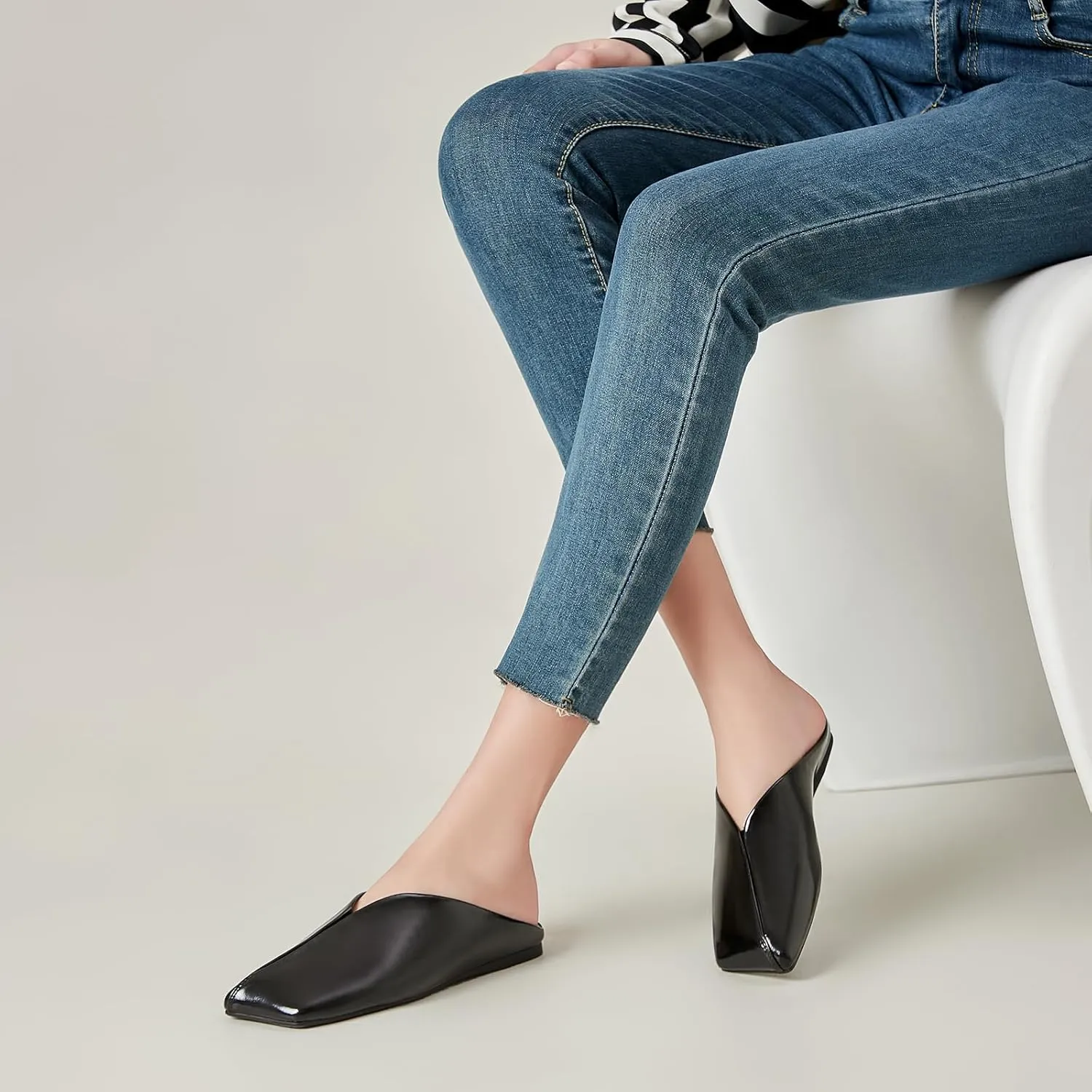 Square Toe Slip On Backless Fashion Casual Dress Shoes Women's glaze vacate Mules Flats Closed 