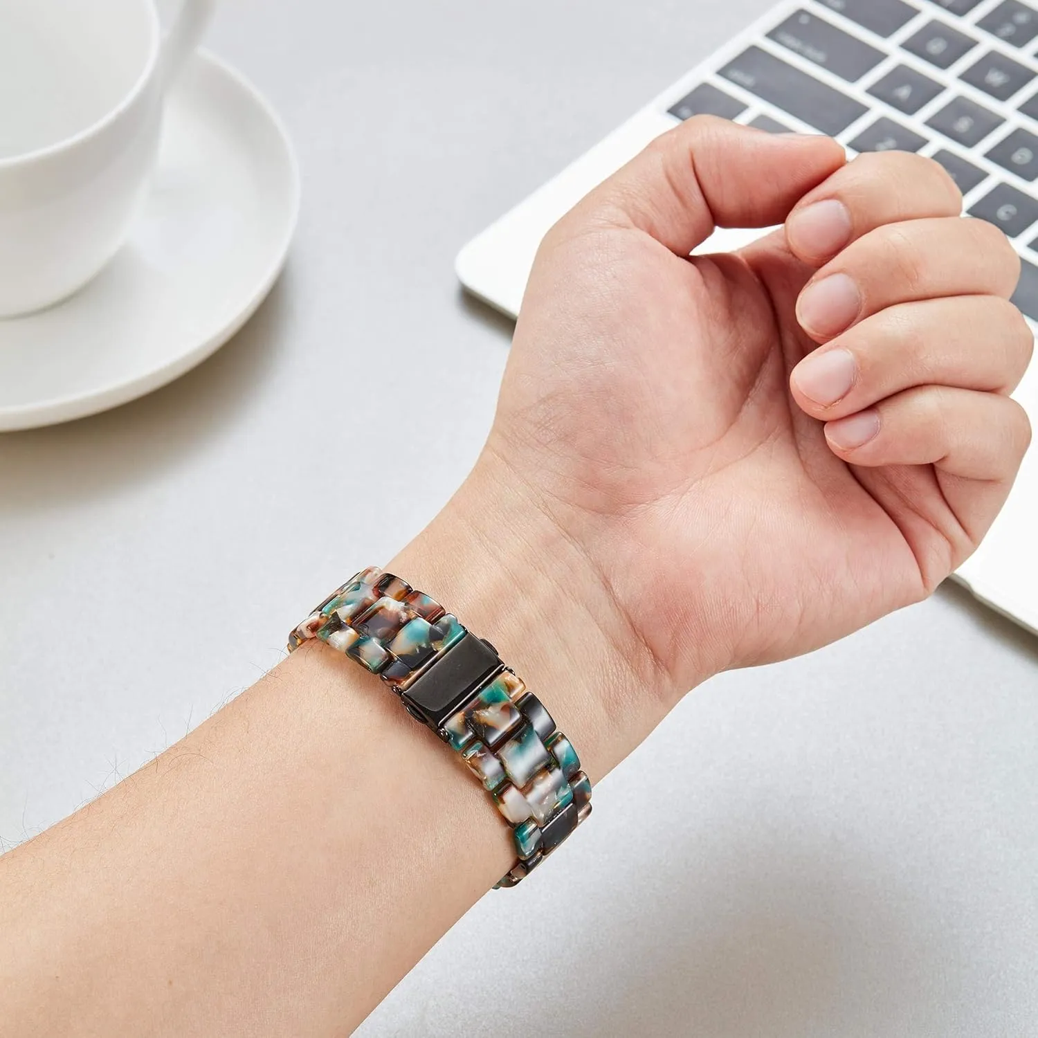 Straps for Men Women 14 Colors Watchbands Lightweight 12/14/16/18/20/22mm Wrist Bands Fashion Skin-Friendly Smart Watch Bracelets maturity BINLUN Resin Watch Bands Replacement Watch 
