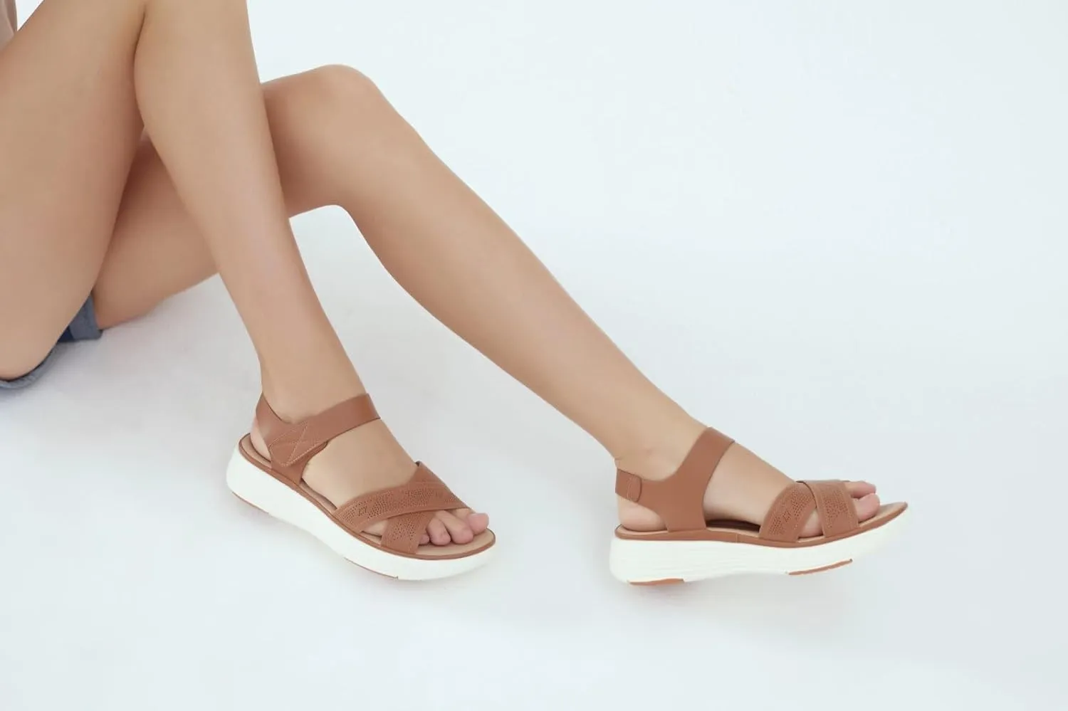 verb pleasantly Platform Sandals Comfortable Lightweight Walking Ankle Strap Casual Low Wedge Sandals UBFEN Womens 