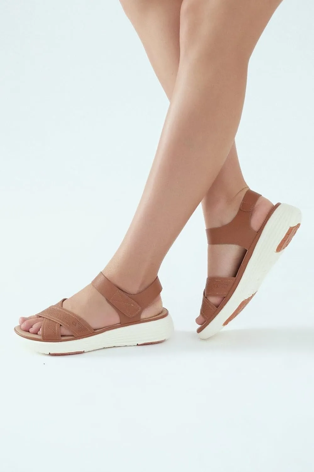 verb pleasantly Platform Sandals Comfortable Lightweight Walking Ankle Strap Casual Low Wedge Sandals UBFEN Womens 