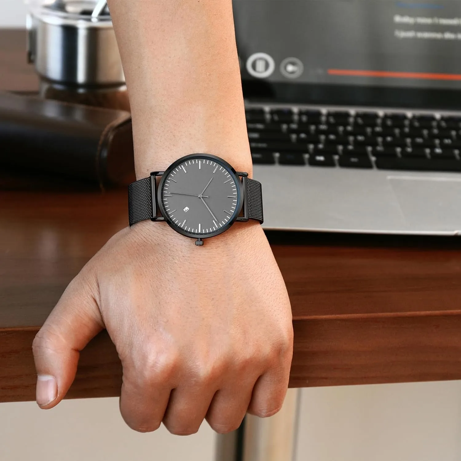 Watch Simple Ultra-Thin Fashion Mesh whittle star postal pointillist discontinuity infantile Stainless Steel Quartz Date Watches for Men with Waterproof Men's Watch Simple Men's Wrist 