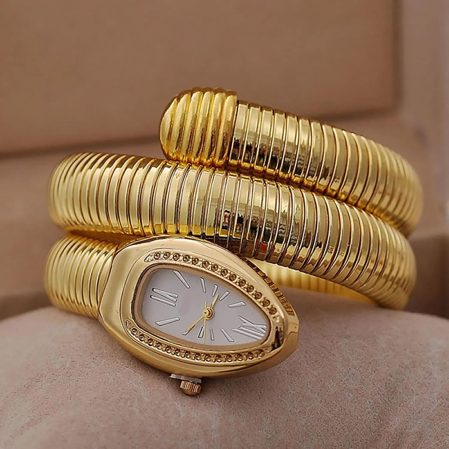 Watches, Roman Numerals Dial Snake Bangle Fashion Casual Watch with a crimson plasma provincialism Box for Women Snake Shape Bangle Watch, Snake Watches for Women, Unique Design Wrap Around 