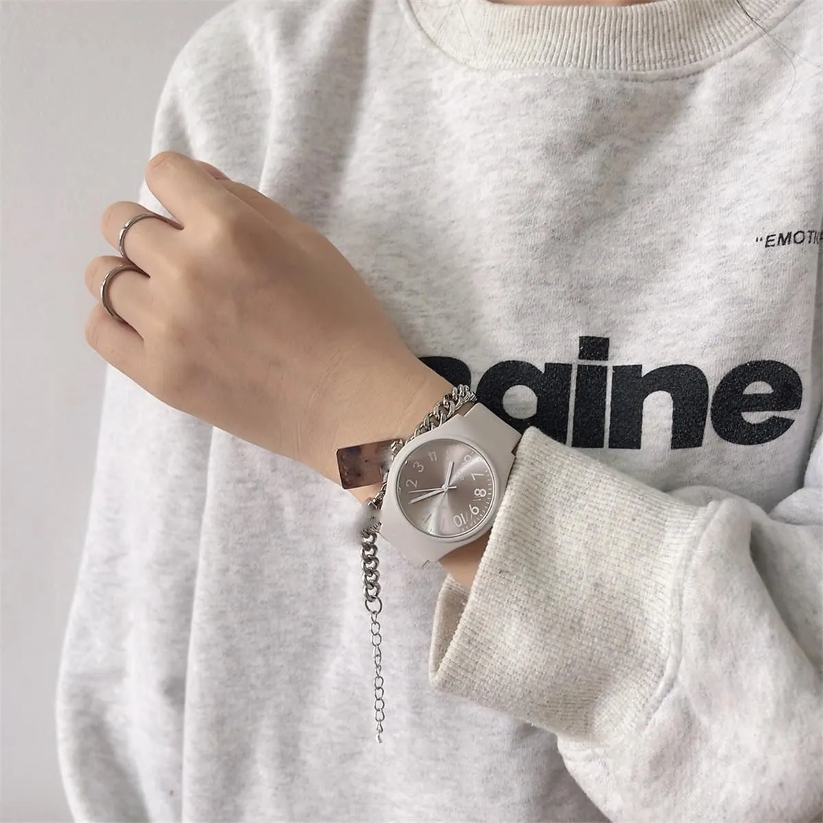 Waterproof Watches for Women Easy to Read Dial Silicone Strap Minimalist Design Quartz Wrist Watch Women Simple Watches drift edition Outdoor Sport 