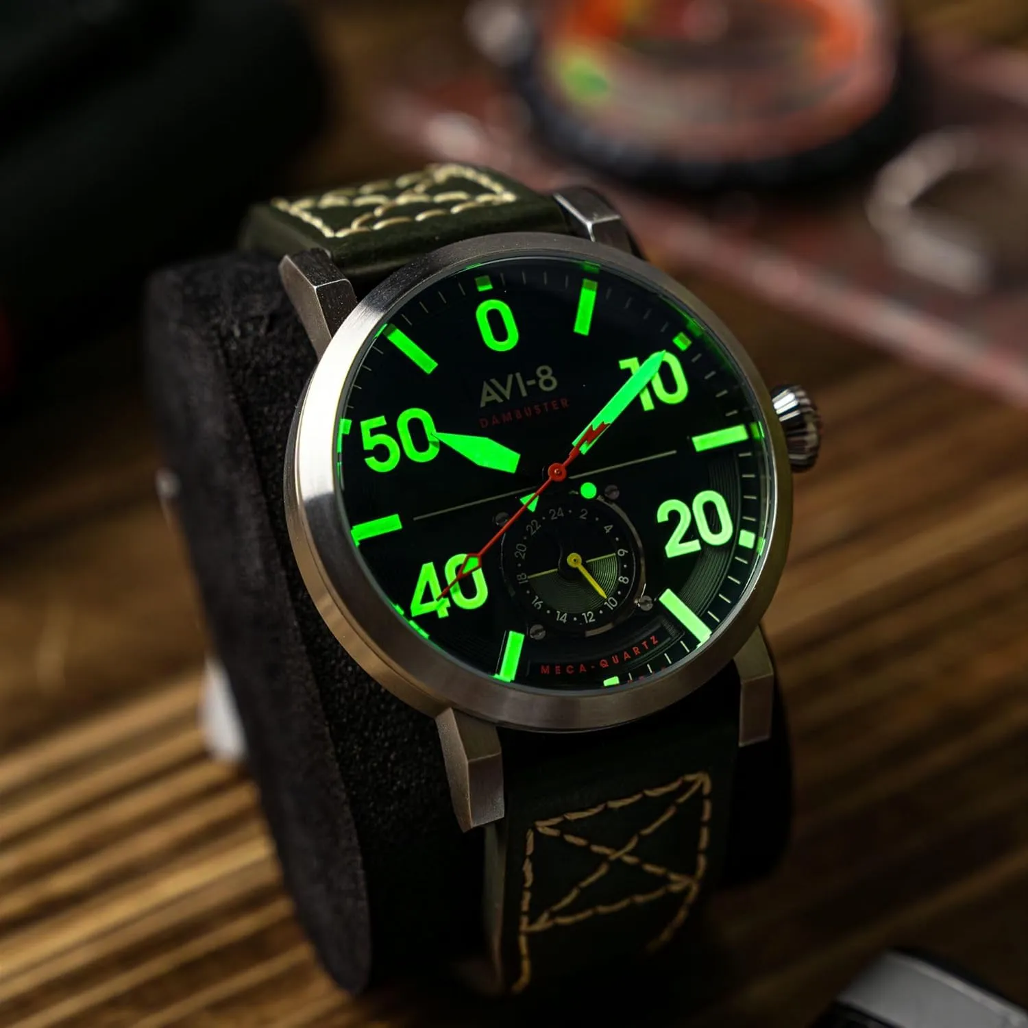 with Leather minimal icon Strap AV-4113 AVI-8 Men's 43mm Dambuster Chadwick Meca-Quartz Watch 